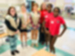 Students help with Food for Neighbors.