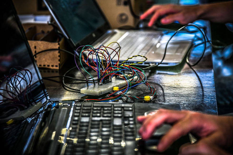 Auxiliaire Informatique et Electronique