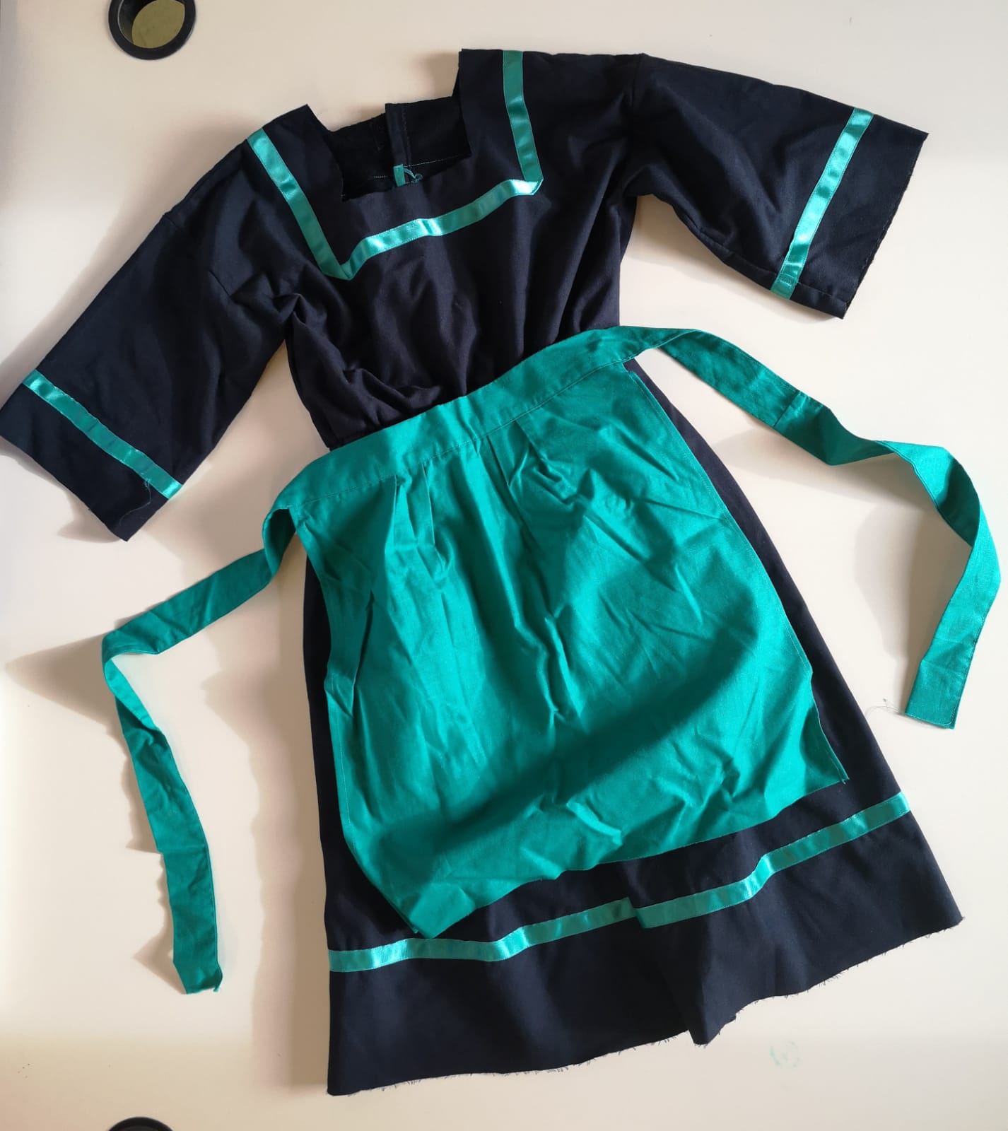 BOITE1_Jupes_foulards_vichy_bleus_site_e