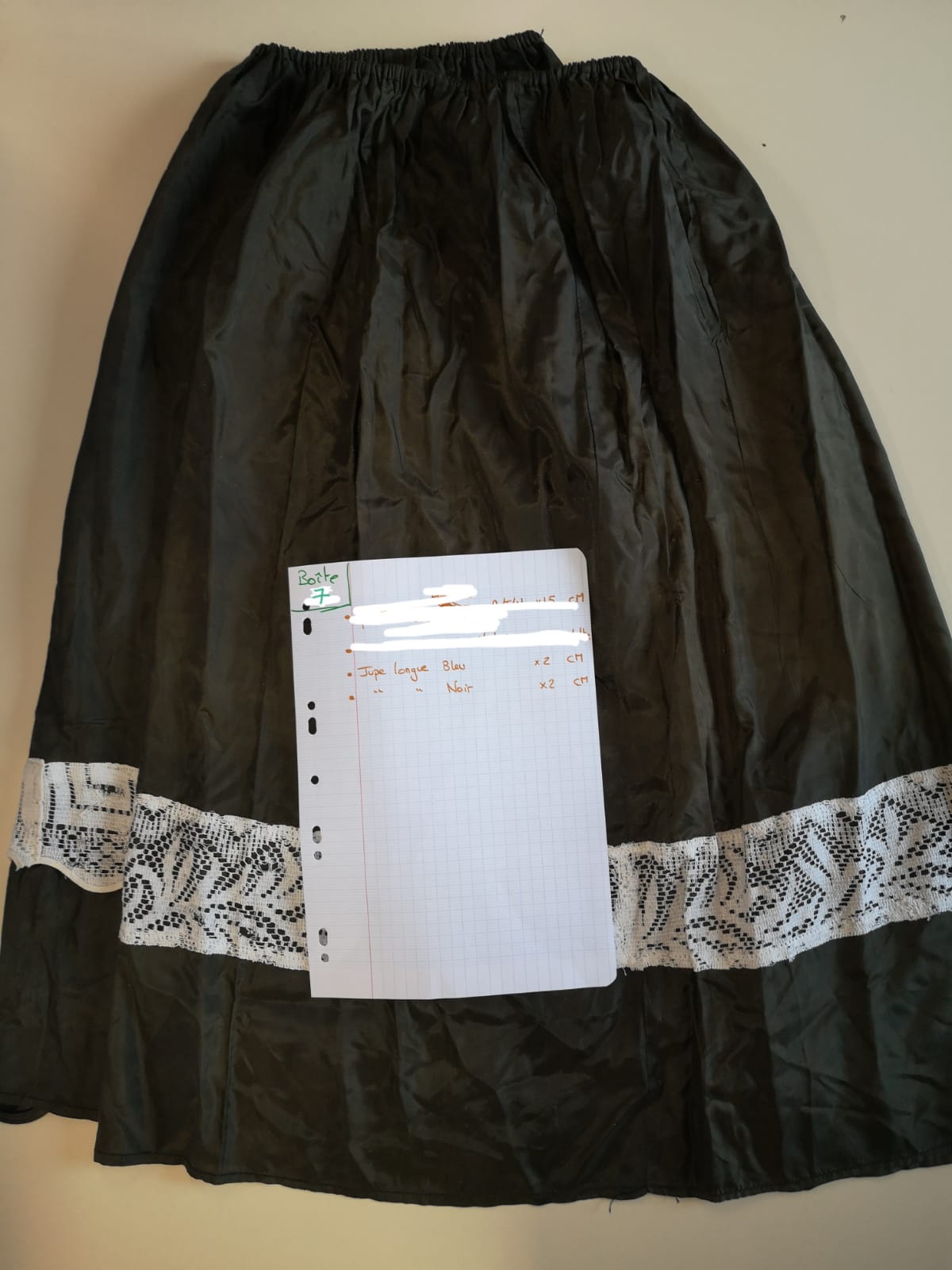 BOITE1_Jupes_foulards_vichy_bleus_site_e