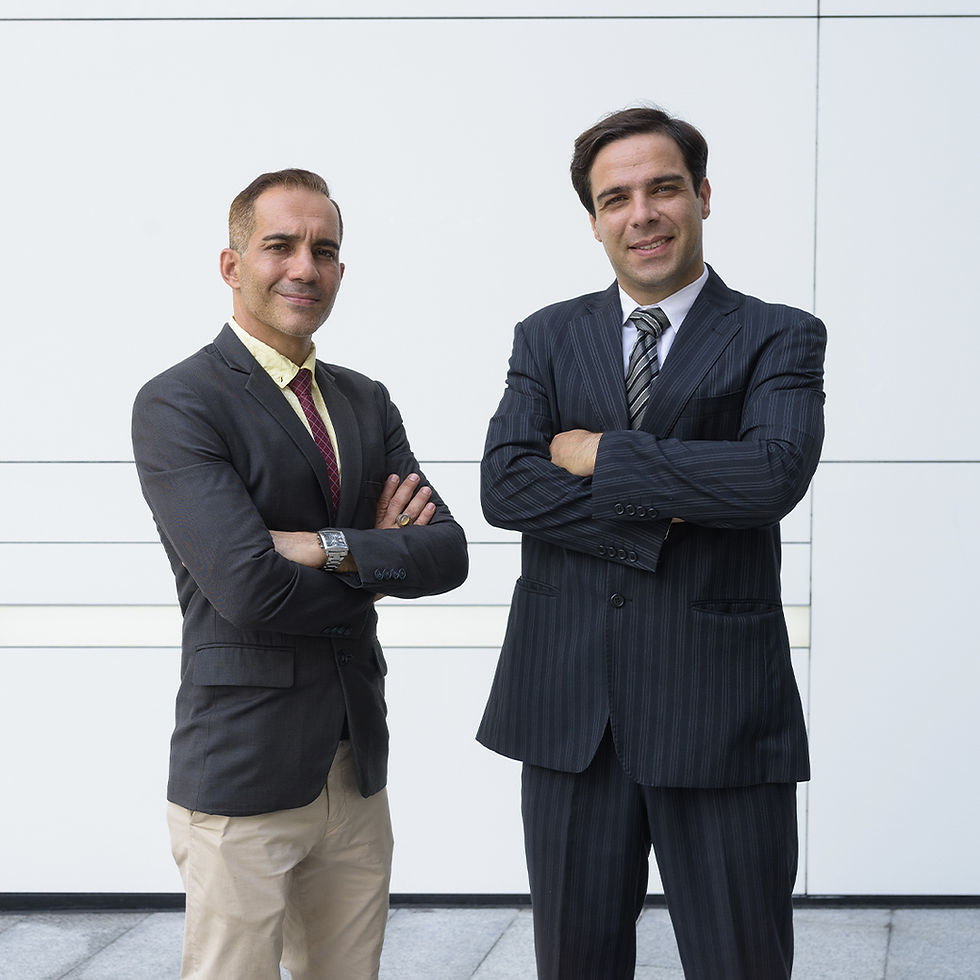 exito en corbata.jpg