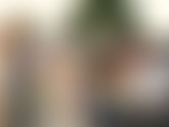 En la Plaza de Puerto Colombia, Gobernadora develó obras de reconocimiento a inmigrantes