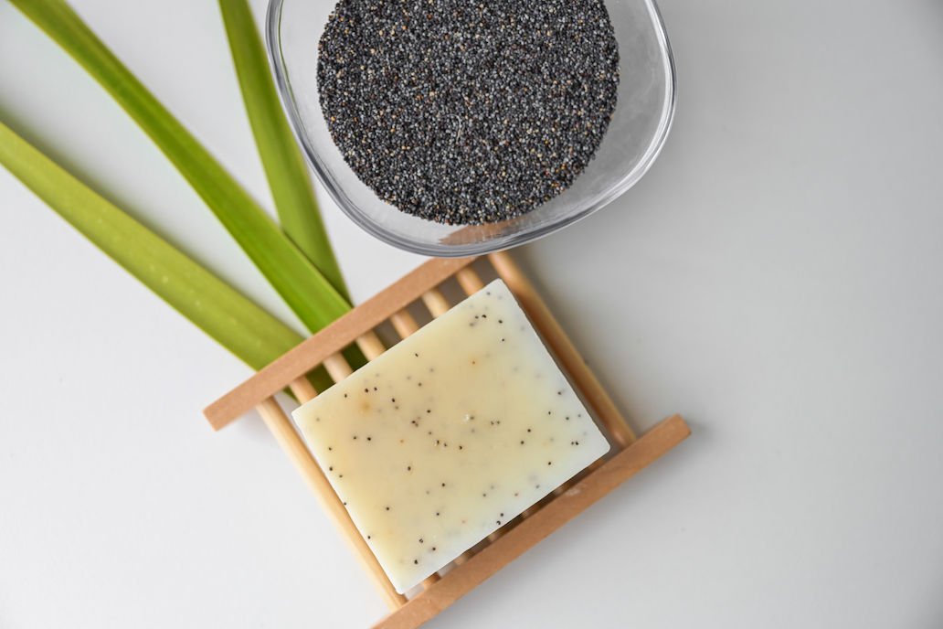 Gentle poppy peeling soap