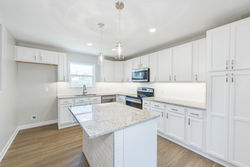 5522 Radnor Rd_07 - Copy.JPG