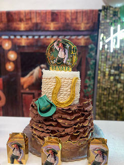 7 Pastel Piluchos.jpeg