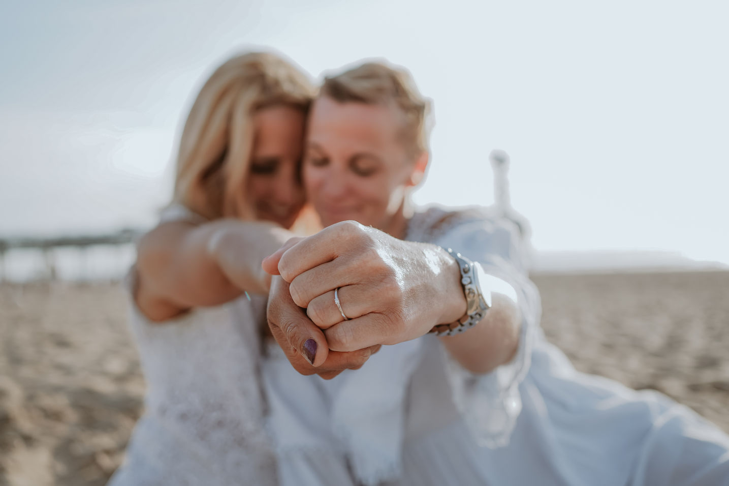 Proposal Photoshoot at Scheveningen The Hague By Jake Santos Photography, Lesbian Couple Photoshoot, Fotografa Brasileira na Holanda