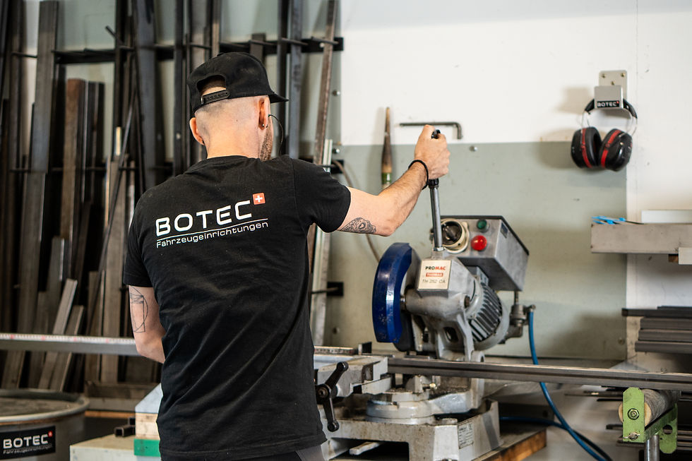 Botec Fahrzeugeinrichtungen