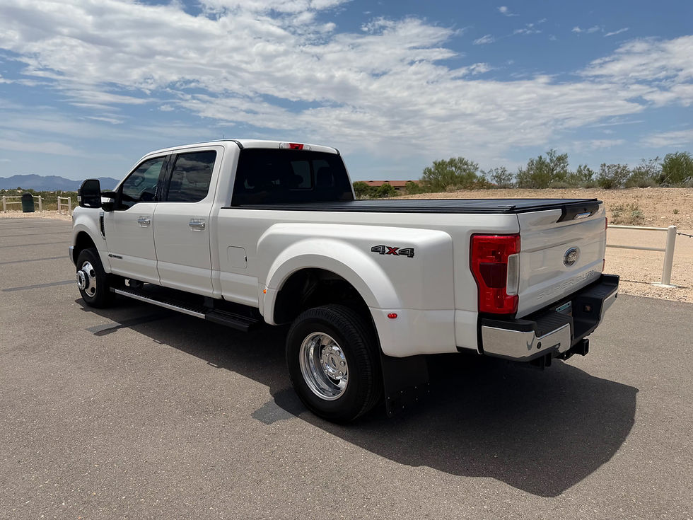 Thumbnail: 2019 Ford F350 Super Duty Crew Cab Lariat