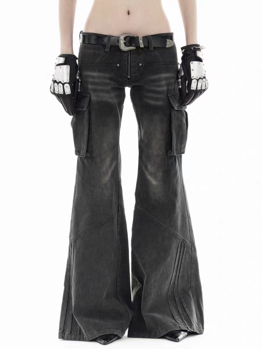 Flared cargo pants