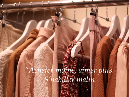 Les soldes: "Acheter moins, aimer plus. S’habiller malin".
