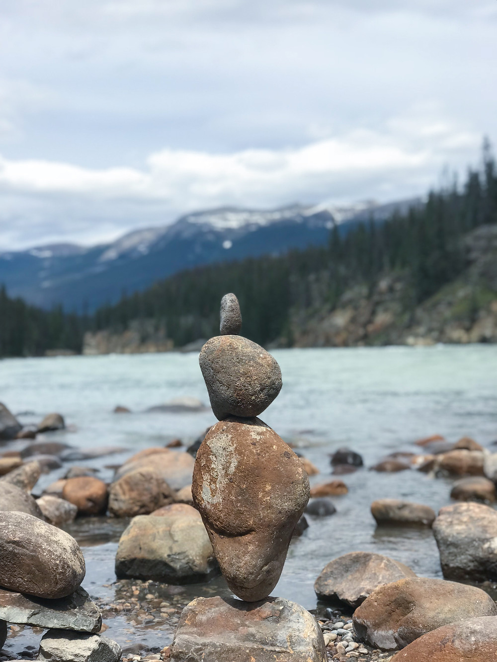 Athabasca-Falls-Jasper-Alberta