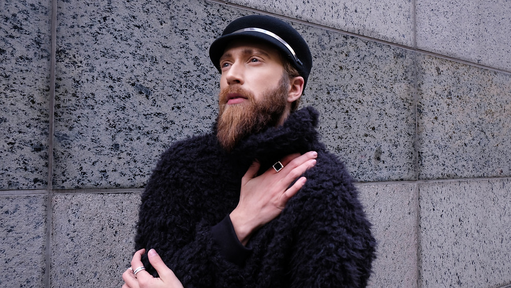 Ross-Mayer-fashion-designer
