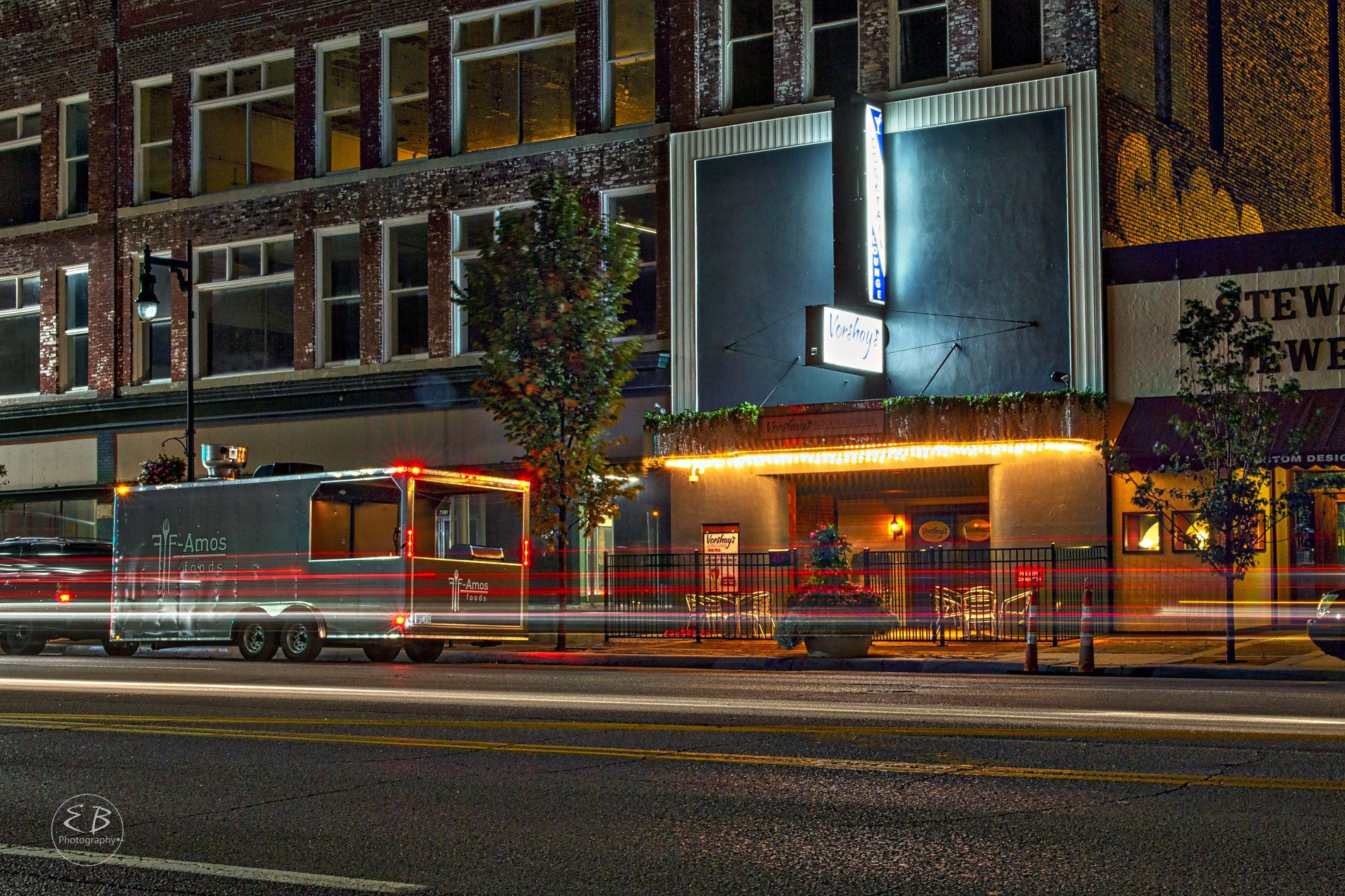 Vorshay’s Cocktail Lounge