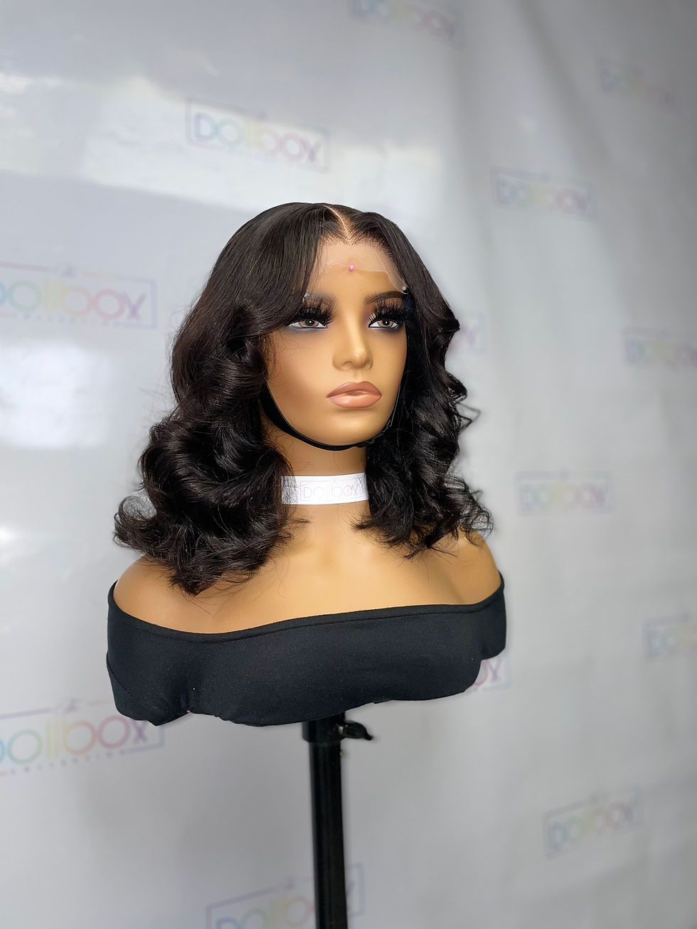 Thumbnail: Blunt Cut with Curls