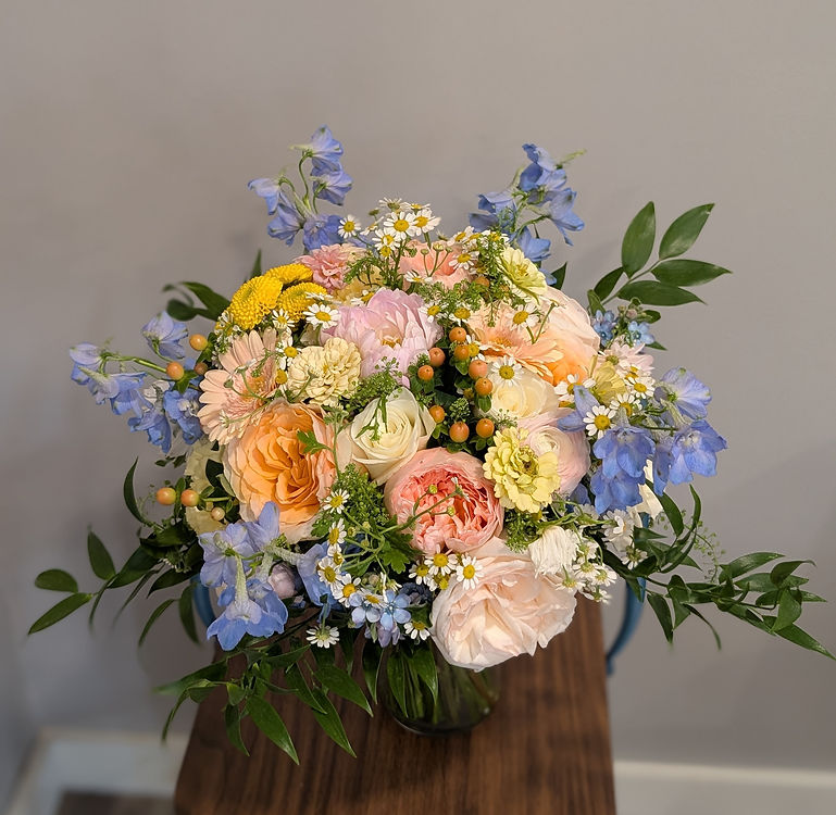 Veronica bouquet 1.JPEG