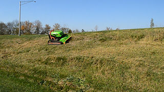 Remote Control Slope Mower | Green Climber F300 PRO