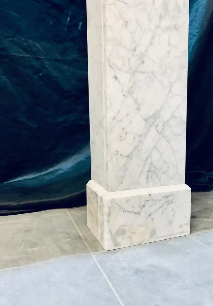 Thumbnail: Scottish 19th C Early Victorian Pencil Veined Carrara Marble Fireplace Surround.