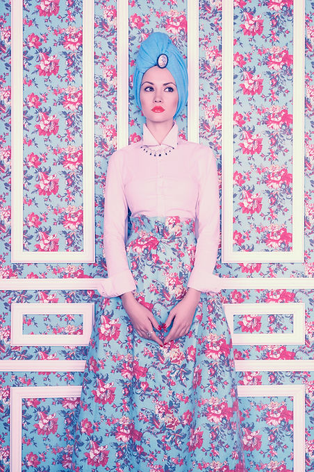 Model matching wallpaper