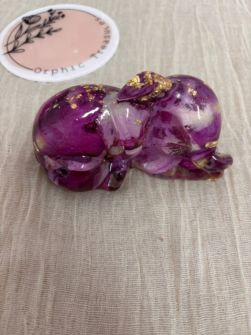 Thumbnail: Sleeping Elephant - Resin Flower Preservation