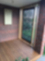 Spotted gum decking & feature screen in Torquay