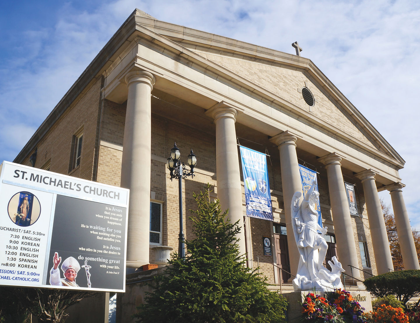 St Michael Roman Catholic Church building