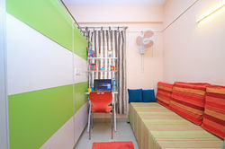 02. CLS Bed & Writing Table