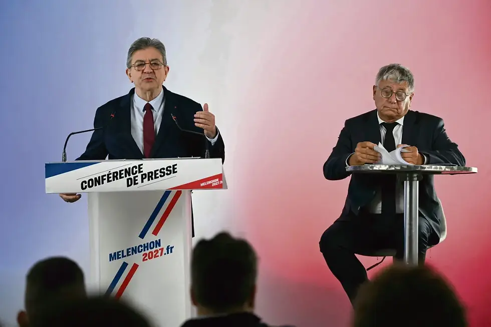 Du Livret A au Livret B : La France Insoumise pourrait bien toucher à l’épargne des Français