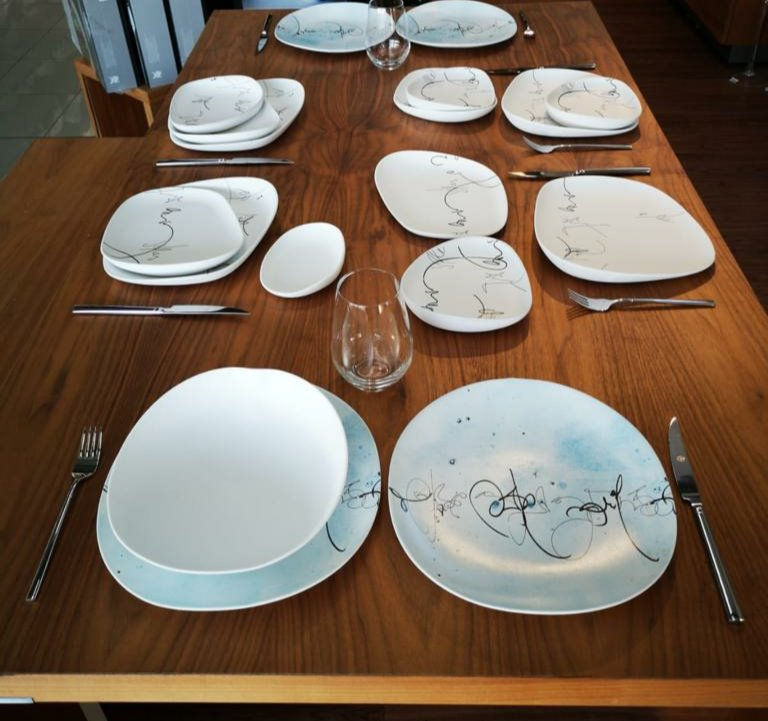 Miniatura: Shell Line Dinner by Willie Marquez                  (2 units)