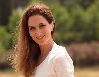 הילה שלג לאופמן_edited.jpg