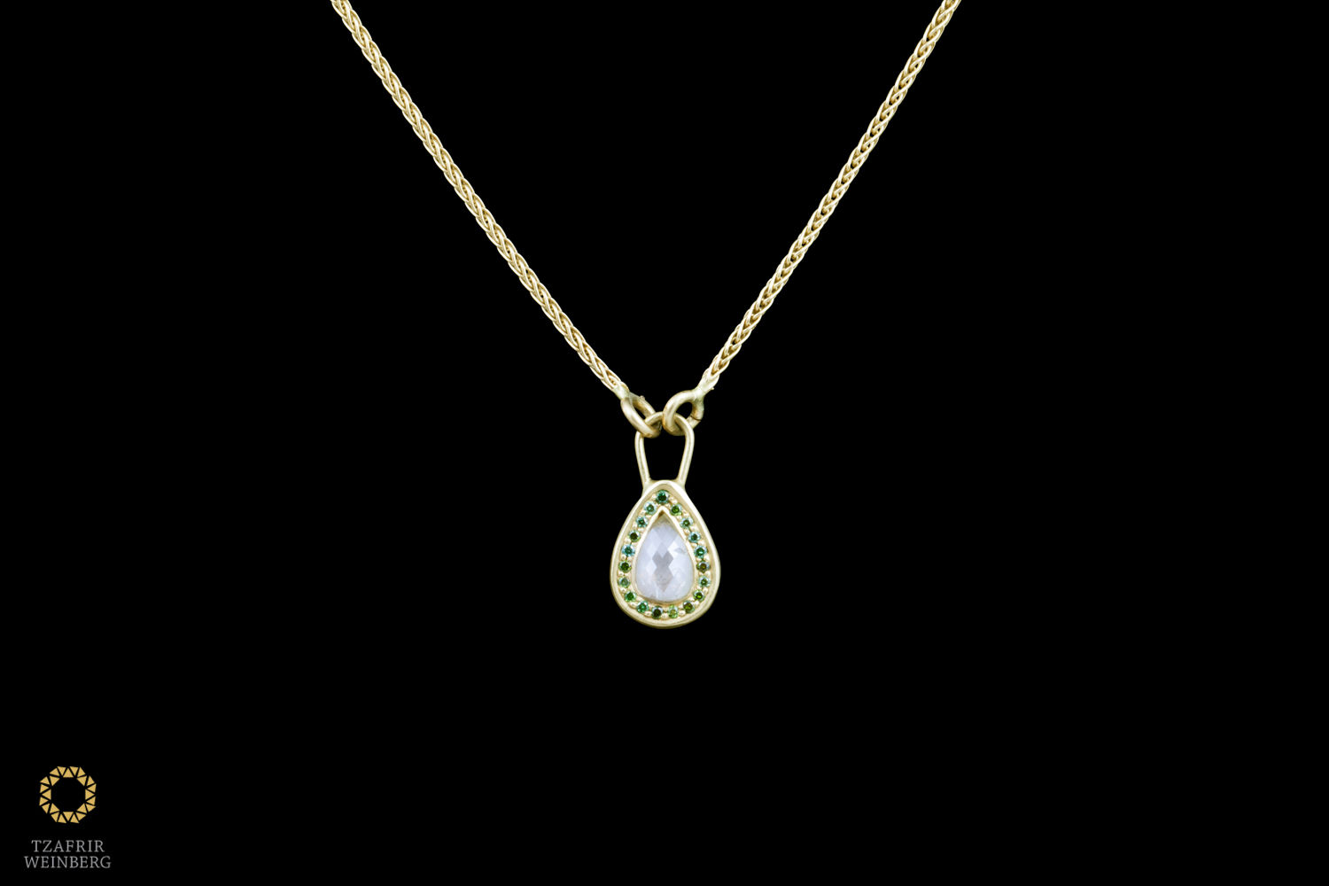 18k gold necklace, pendant with "drop" shaped 1.5ct gray central diamond and rou