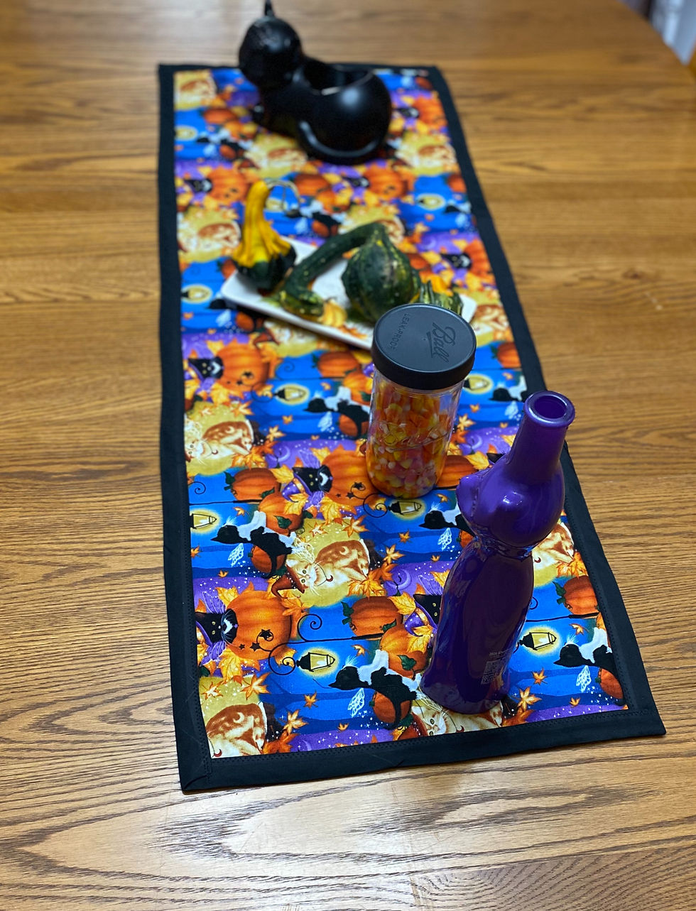 Thumbnail: Halloween Kittens Table Runner