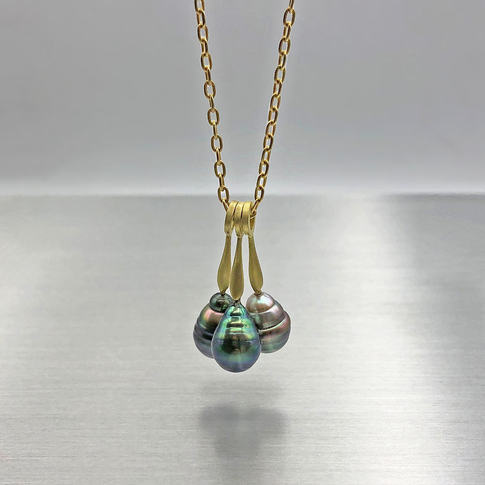 Thumbnail: Purple Rainbow Tahitian Pearl Pendant | 18k Recycled Yellow Gold | 10mm Pearl