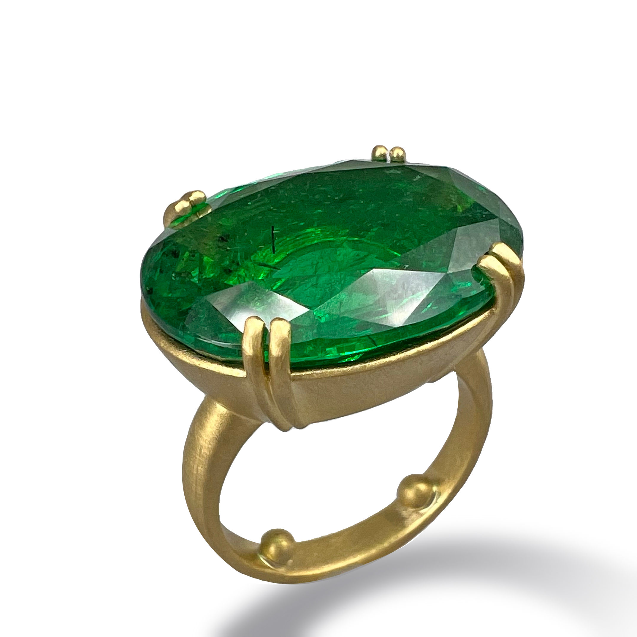 16.26ct Oval Zambian Emerald Ring in 18kyg