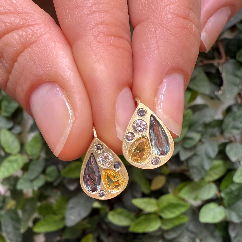 Thumbnail: Natural Color Change Alexandrite and Diamond Pear Shaped Mosaic Earrings in 18k Yellow Gold