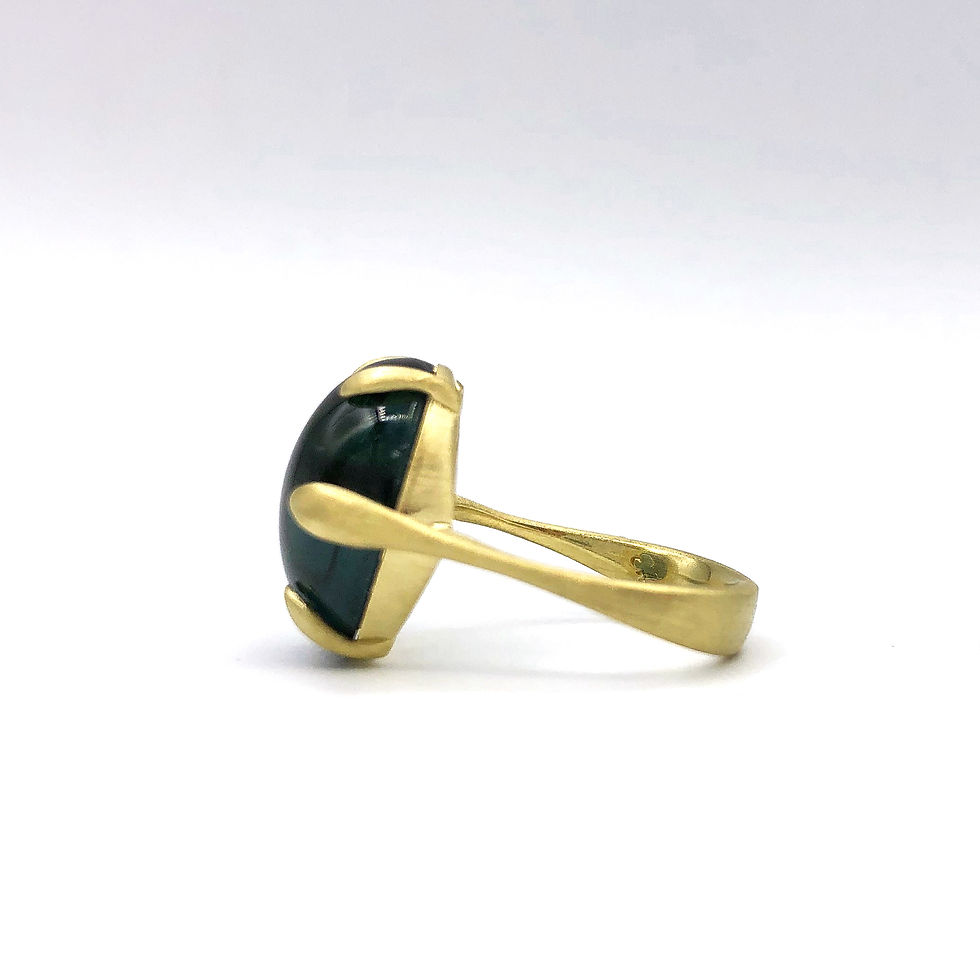 Thumbnail: Amazon Collection Oval Green Tourmaline Cabochon Ring in 18k Recycled Yellow Gold