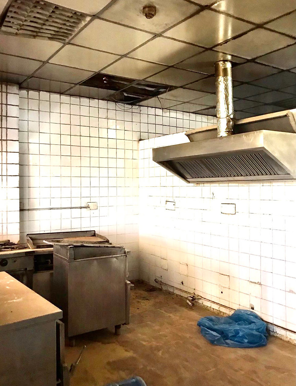 Thumbnail: Restaurant For Long Term Rent