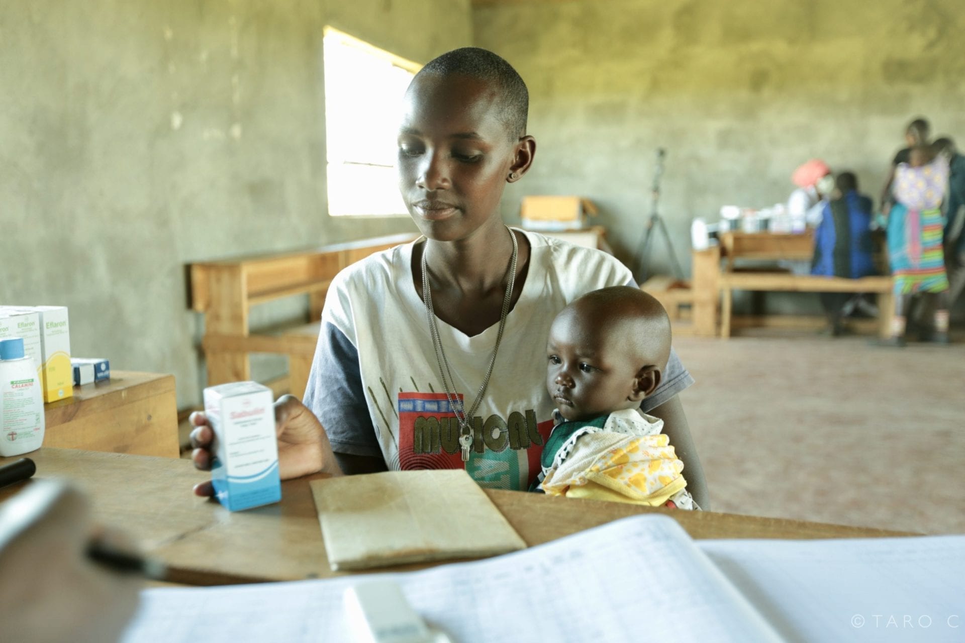 Health Outreach Clinic at KMC. Photo © Taro Croze