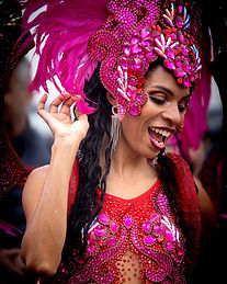 Julia en costume de scène.jpg