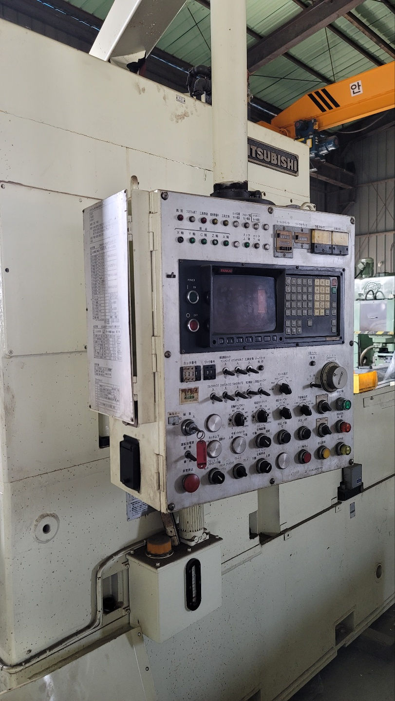 MITSUBISHI_5AXIS GEAR SHAPER