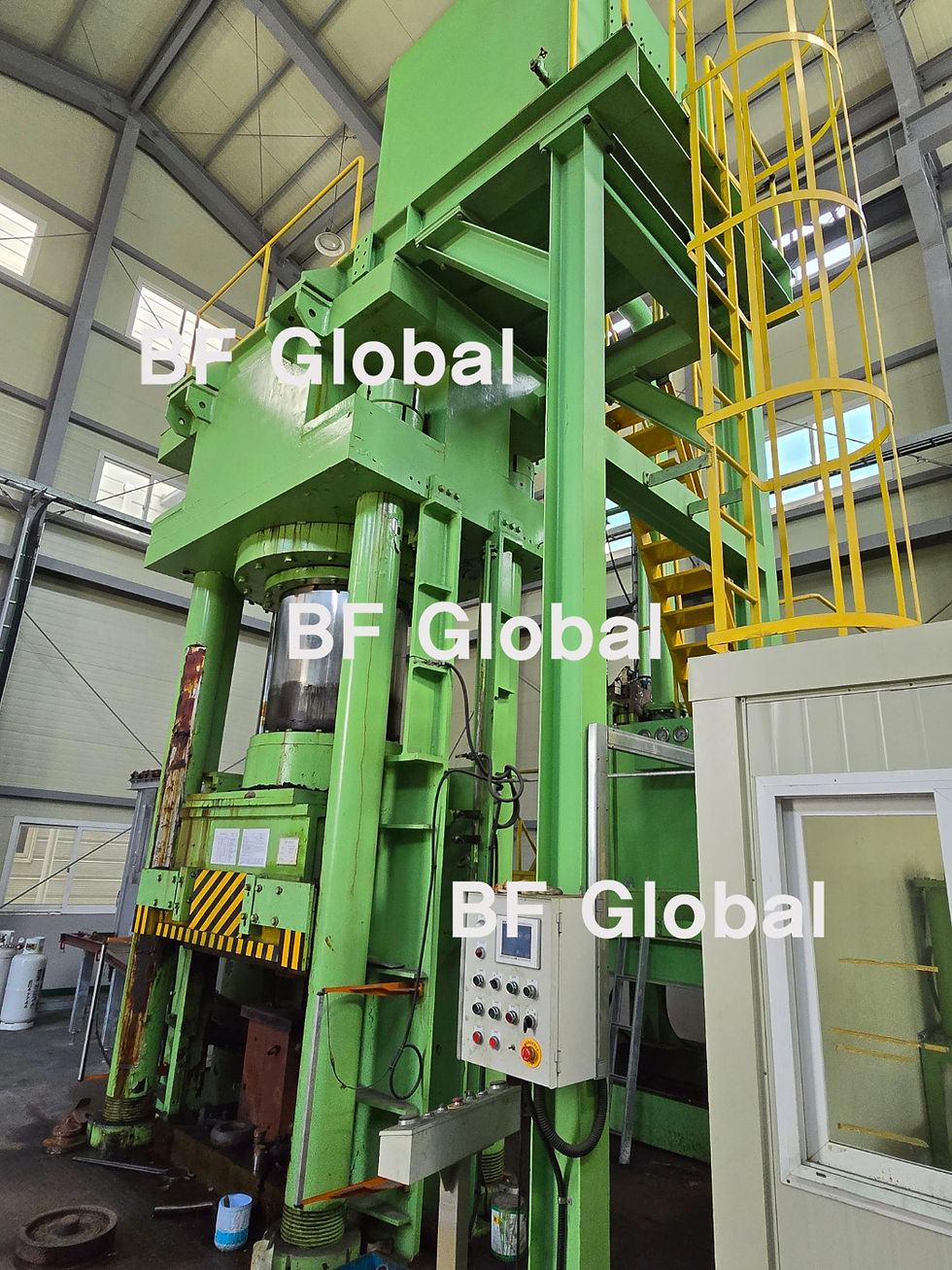 USED MACHINE
