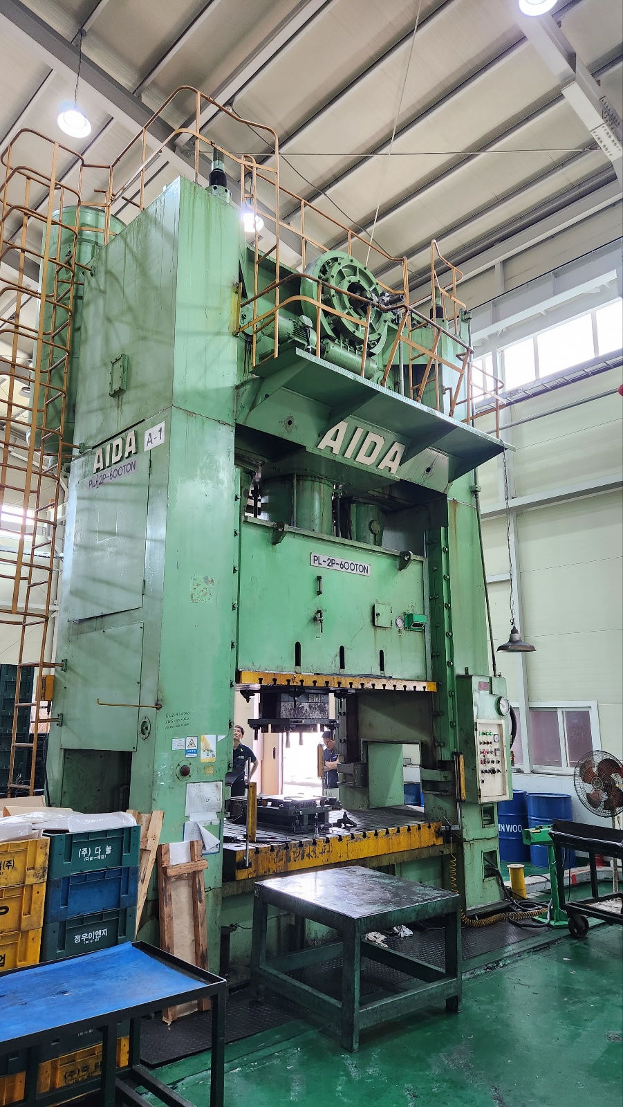 AIDA 600 TON