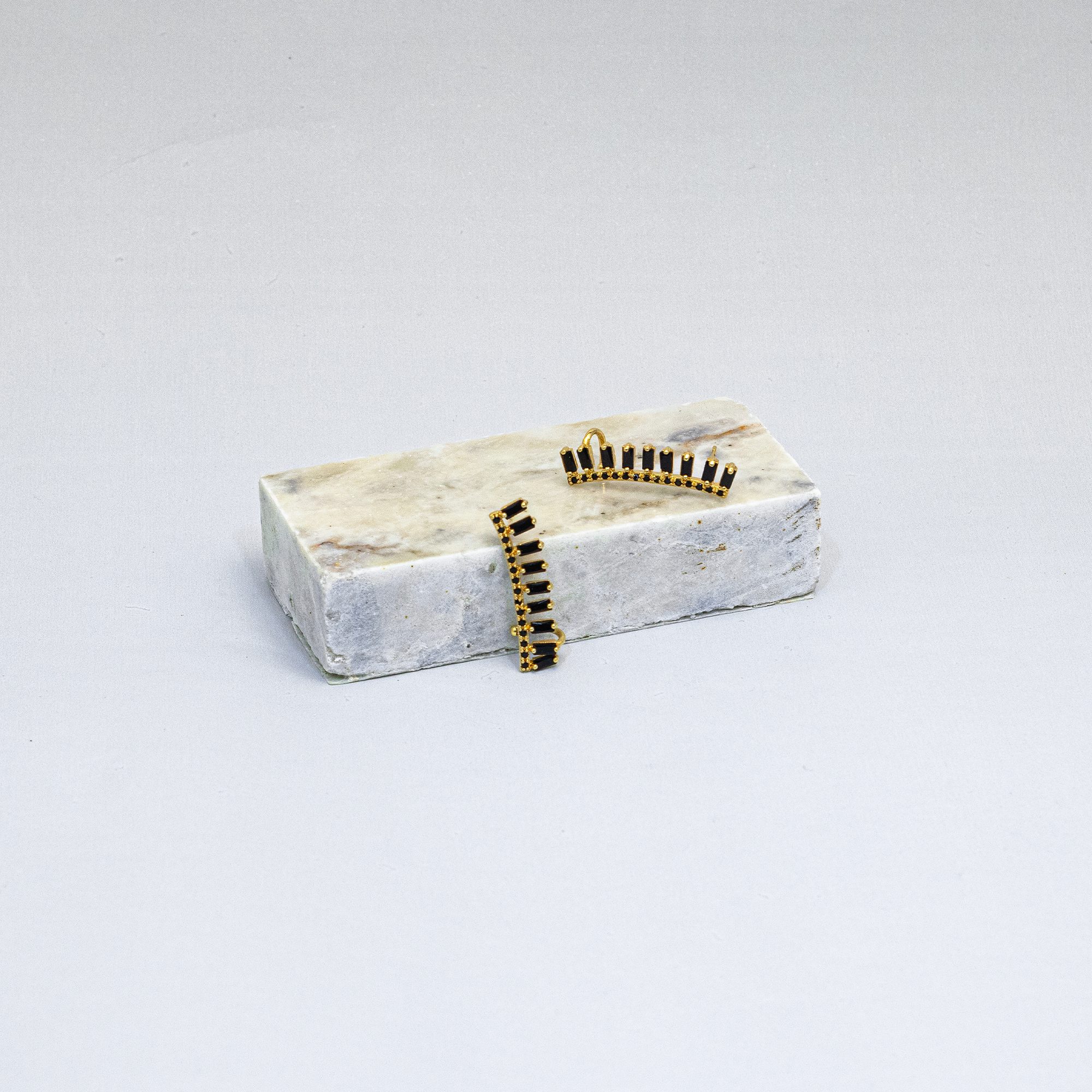 Ear Cuff 9 Baguetes pretas