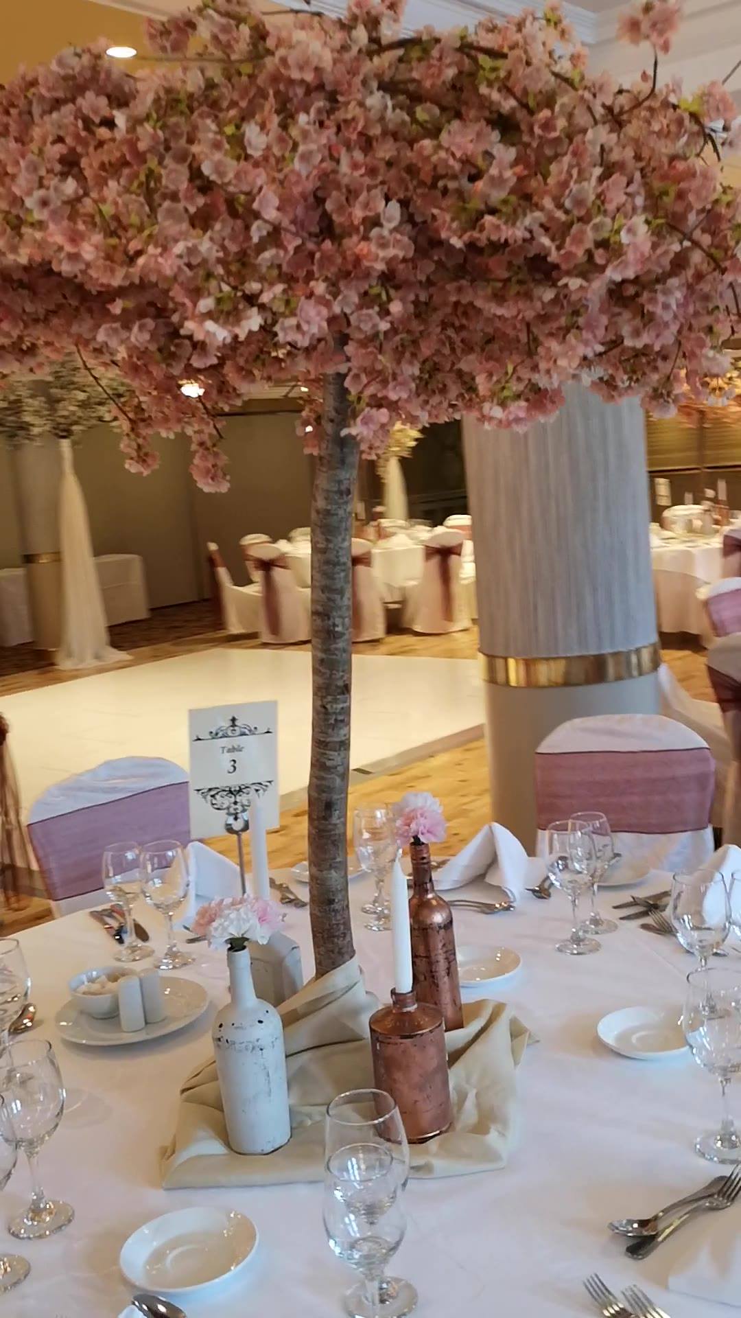 Todays wedding in Mullingar, Congrats to this really awesome couple I hope ye have an amazing day and night, thanks you so much for trusting Aisle Love You on your special day ❤️❤️