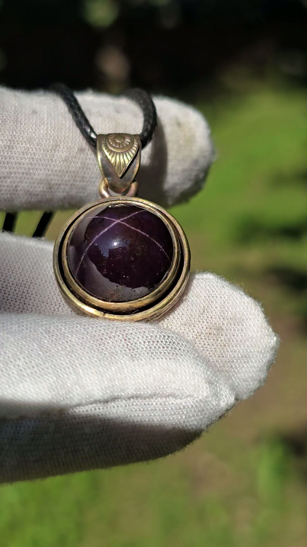 Miniature : Pendentif grenat étoilé