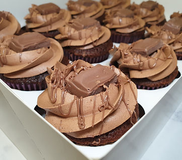 Galaxy Chocolate Velvet Cupcakes