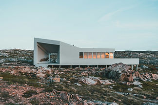 erik-mclean-nQ9zdRv7IkE-unsplash.jpg