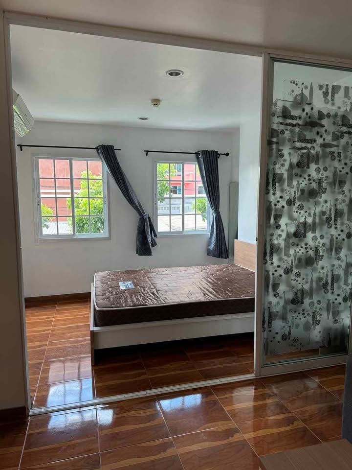 ให้เช่าคอนโด Tulip Square @ Aomnoi (ทิวลิป สแควร์ แอท อ้อมน้อย) 28 ตร.ม. ชั้น 3