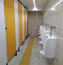 bathroom 2.jpg