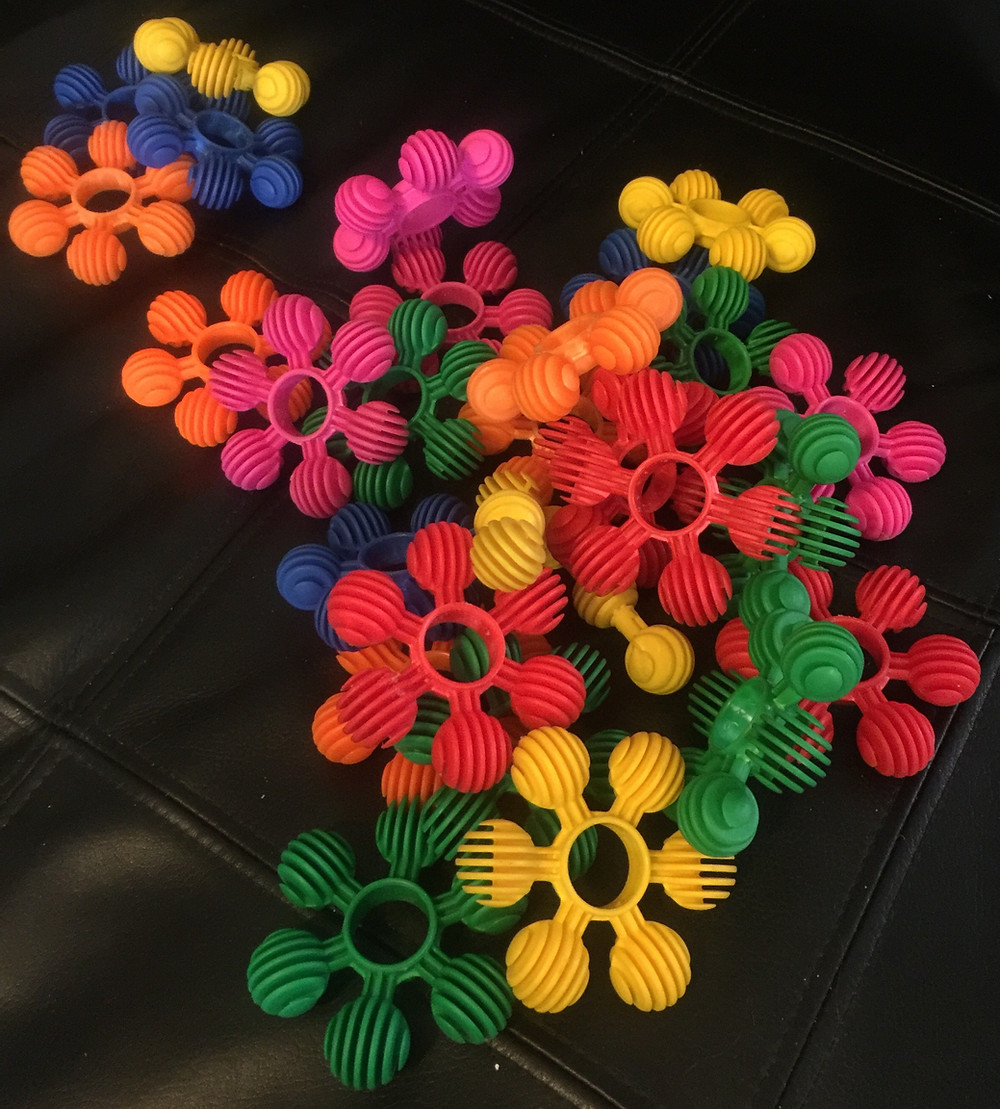 Brightly coloured star connectors