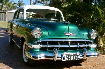 1954 Deluxe sedan